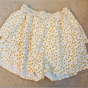 Paper Crane Yellow Floral Ruffle Shorts